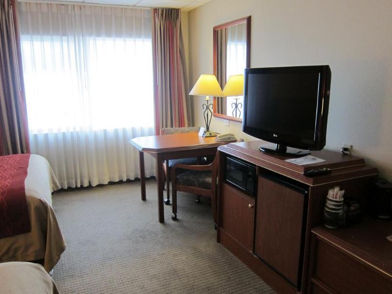 Ramada By Wyndham Downtown Spokane Exterior foto