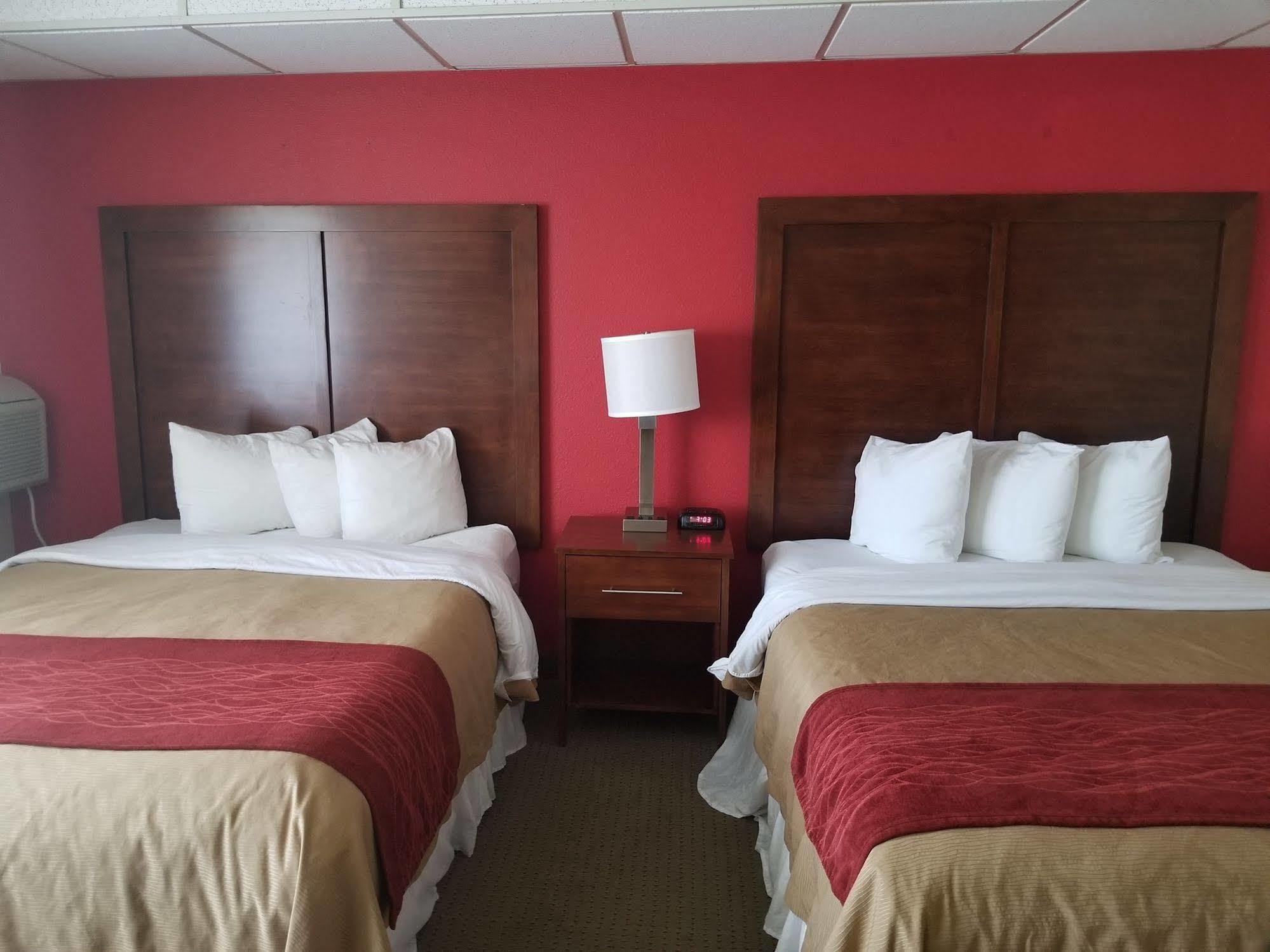 Ramada By Wyndham Downtown Spokane Exterior foto